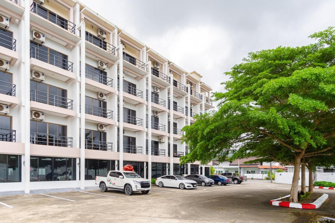 Goodday Kathu Apartment Exterior photo